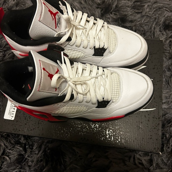 Jordan 4 red cement size 12 - Picture 2 of 4